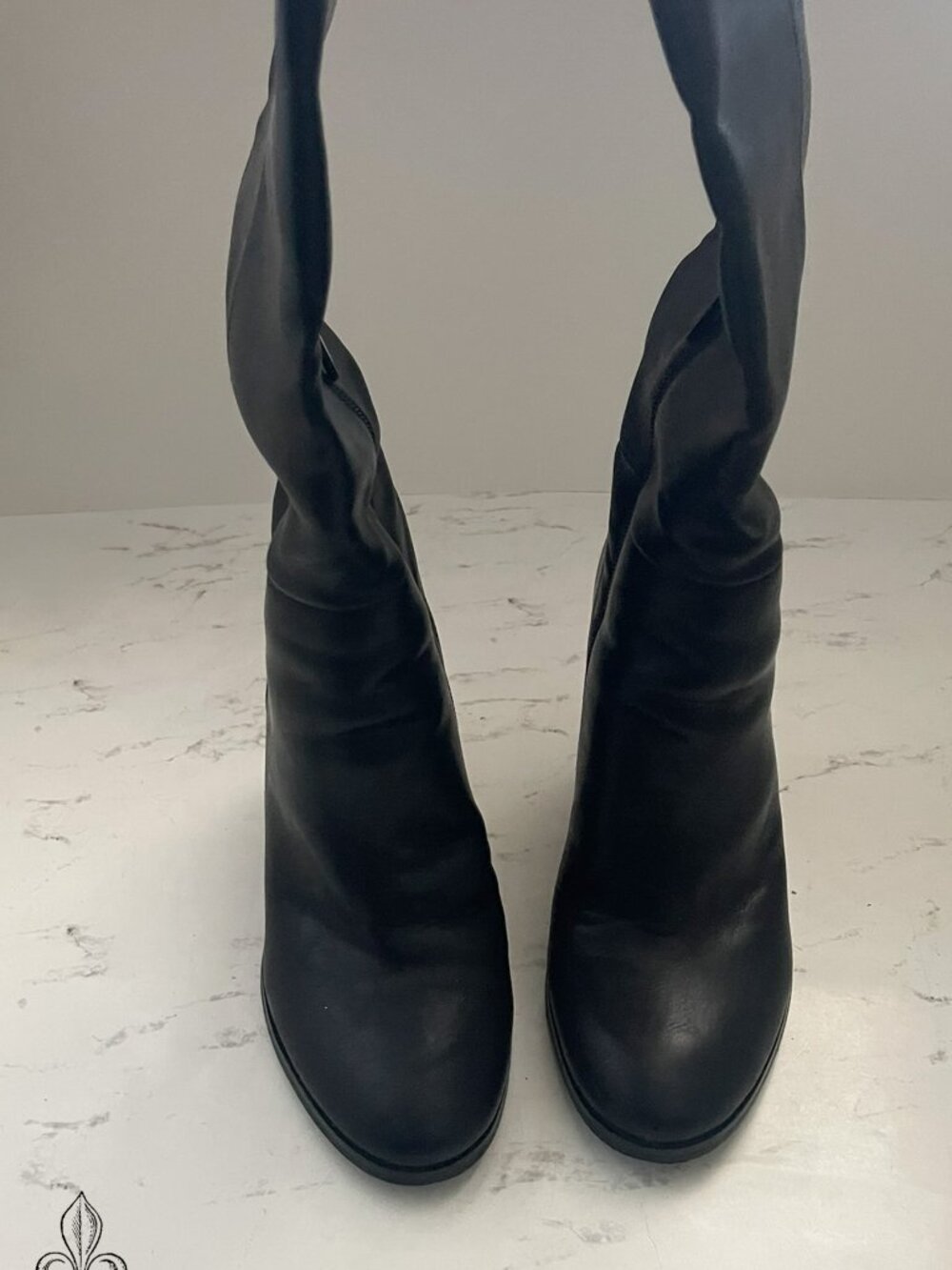 ✒️Calvin Klein black leather boots✒️